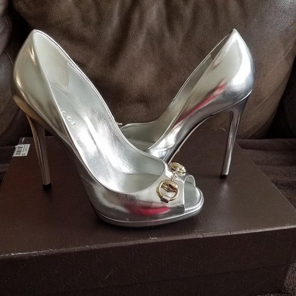 GUCCI PUMPS - Picture 1 of 4